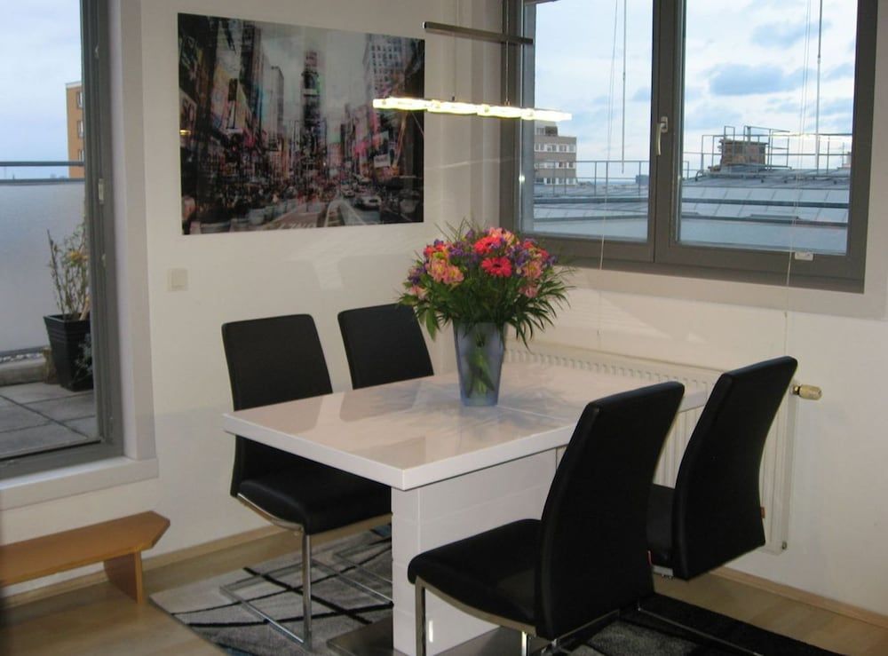 undefined Panorama Apartment Vienna 2