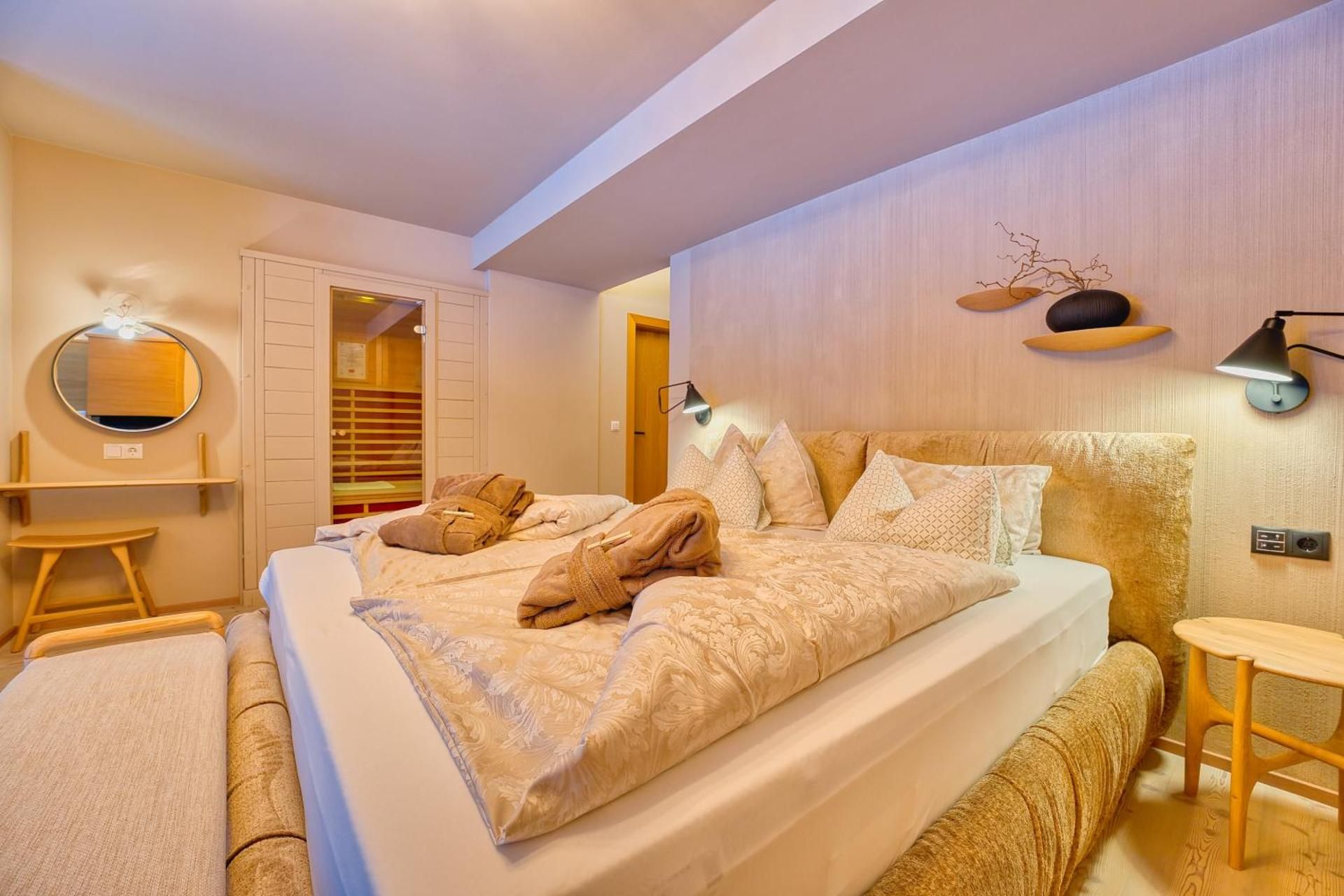Luxury Suite