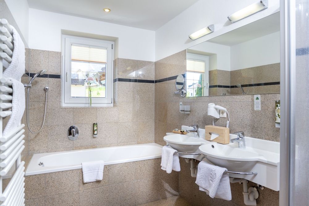 Hotel Seppl Junior Suite, Balcony (Alpenrose) 5