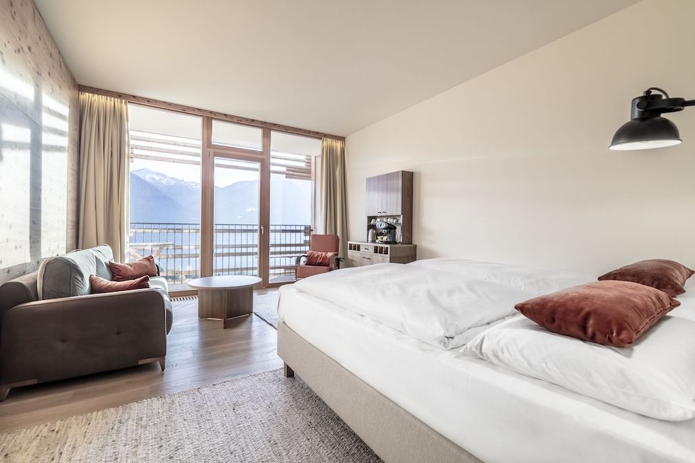 Double Room (Casual)