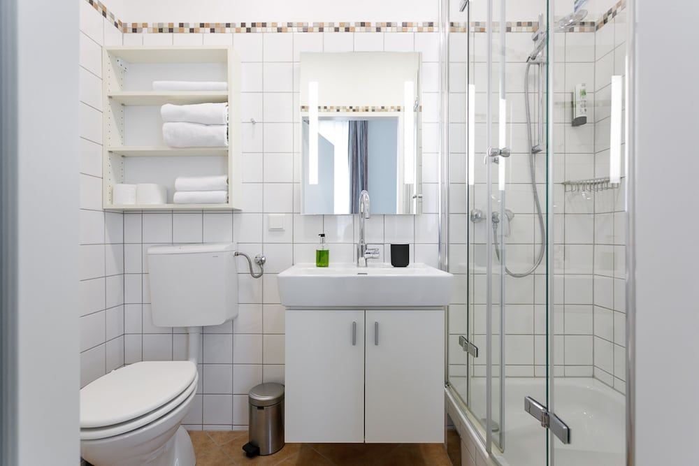 Riess City Rooms - Self Check-In Twin Room 3