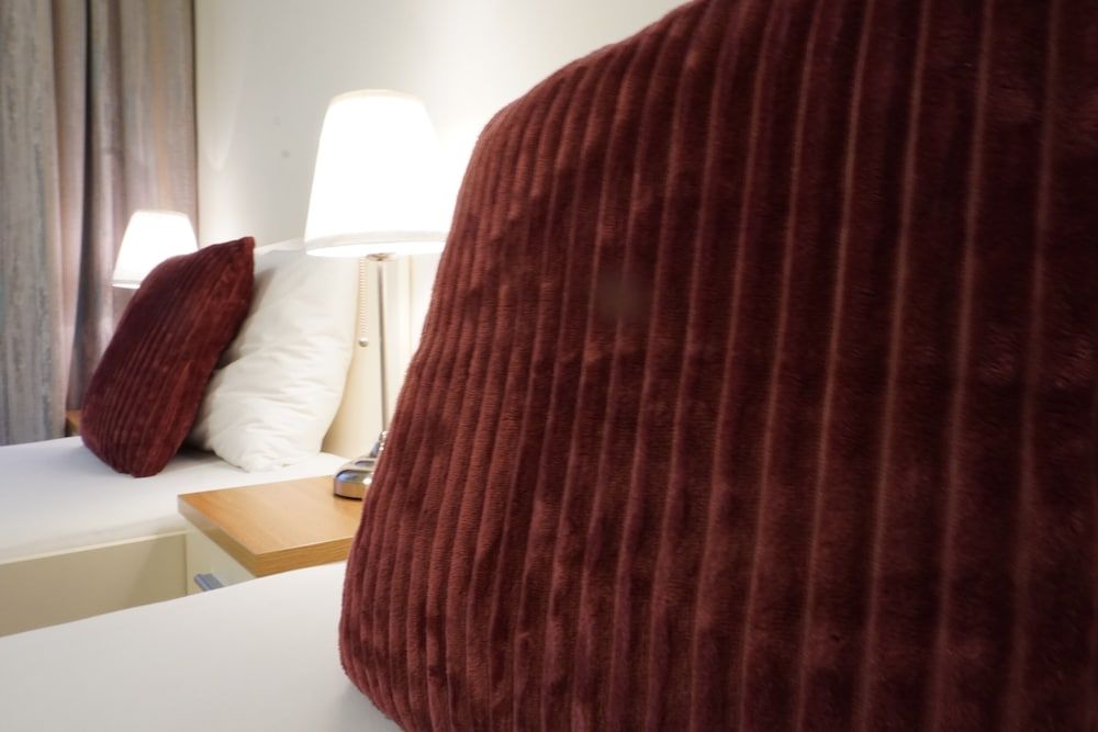 Riess City Rooms - Self Check-In Twin Room 4