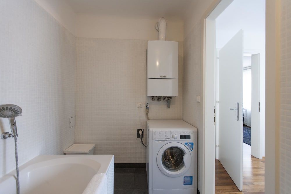 Heart of Vienna Residence Comfort Apartment, 1 Bedroom, Kitchen 11