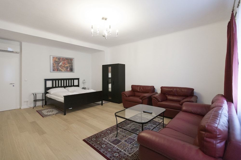 Heart of Vienna Homes Luxury Apartment, 2 Bedrooms, 2 Bathrooms 7