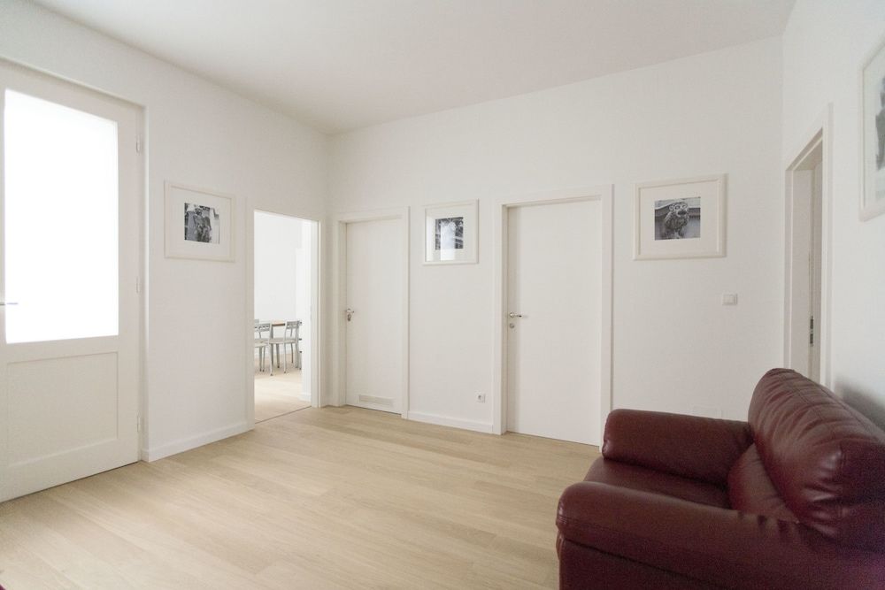 Heart of Vienna Homes Luxury Apartment, 2 Bedrooms, 2 Bathrooms 19