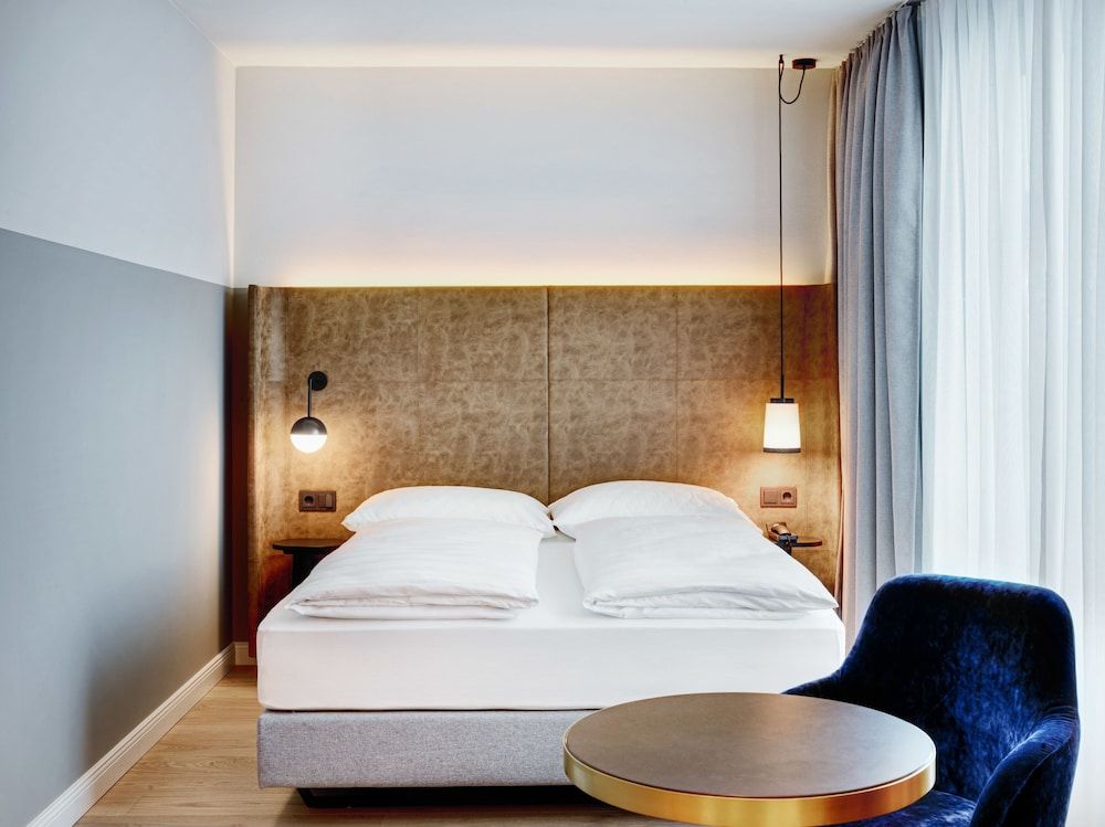 undefined Stage 12 Hotel by Penz 5