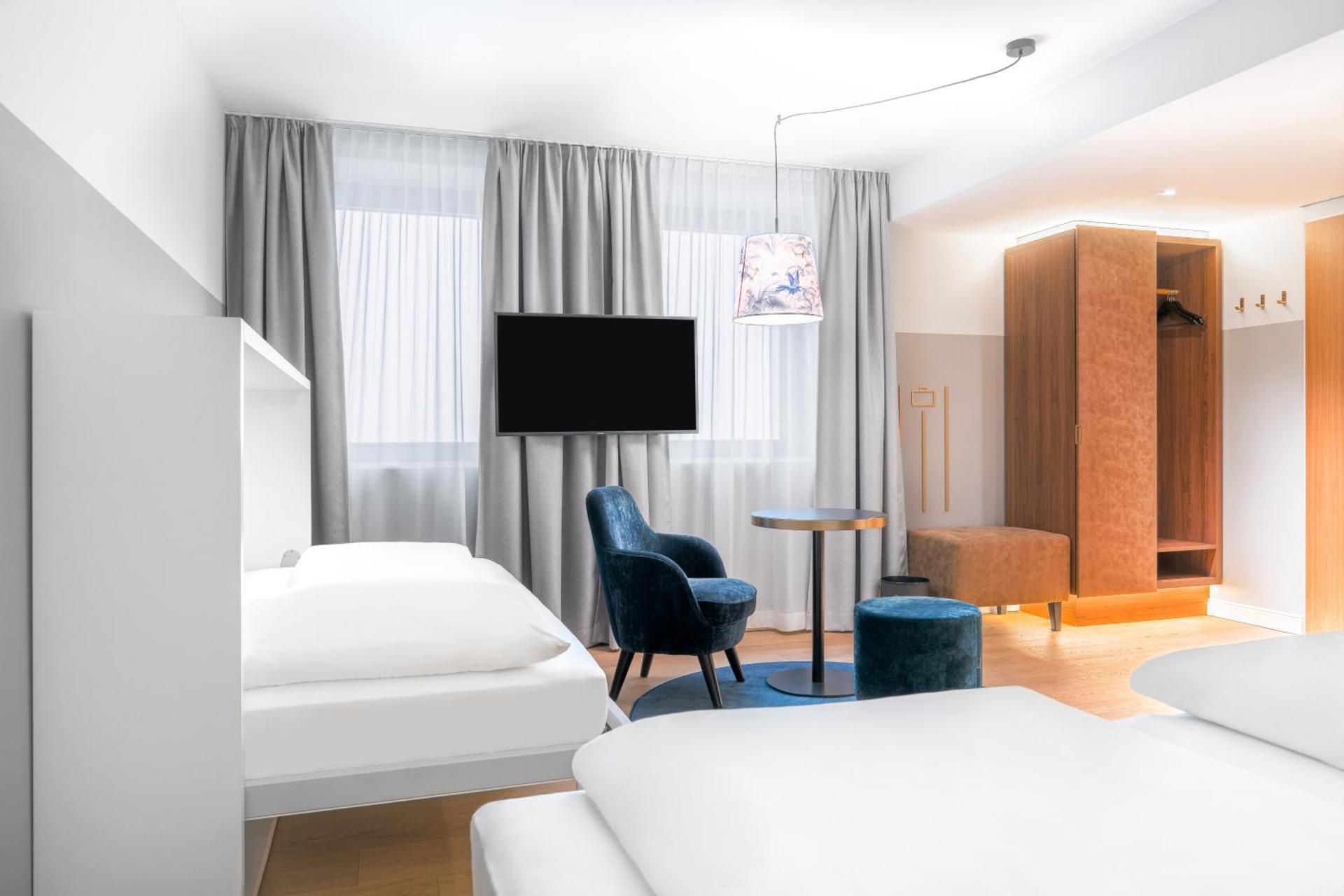 undefined STAGE 12 7