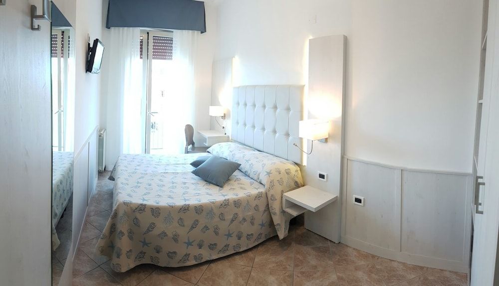 Hotel Bella Riviera Double or Twin Room 2