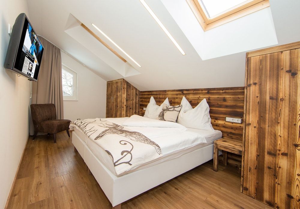 Living Schönwies Penthouse, 3 Bedrooms with terrace 130m² (exkl. Final cleaning and city tax)