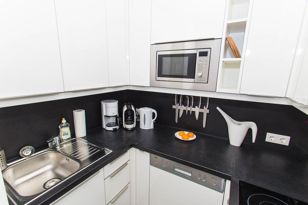 Vienna Hotspot - Rathaus Nähe Deluxe Penthouse, 3 Bedrooms, Terrace (TOP 28) 12