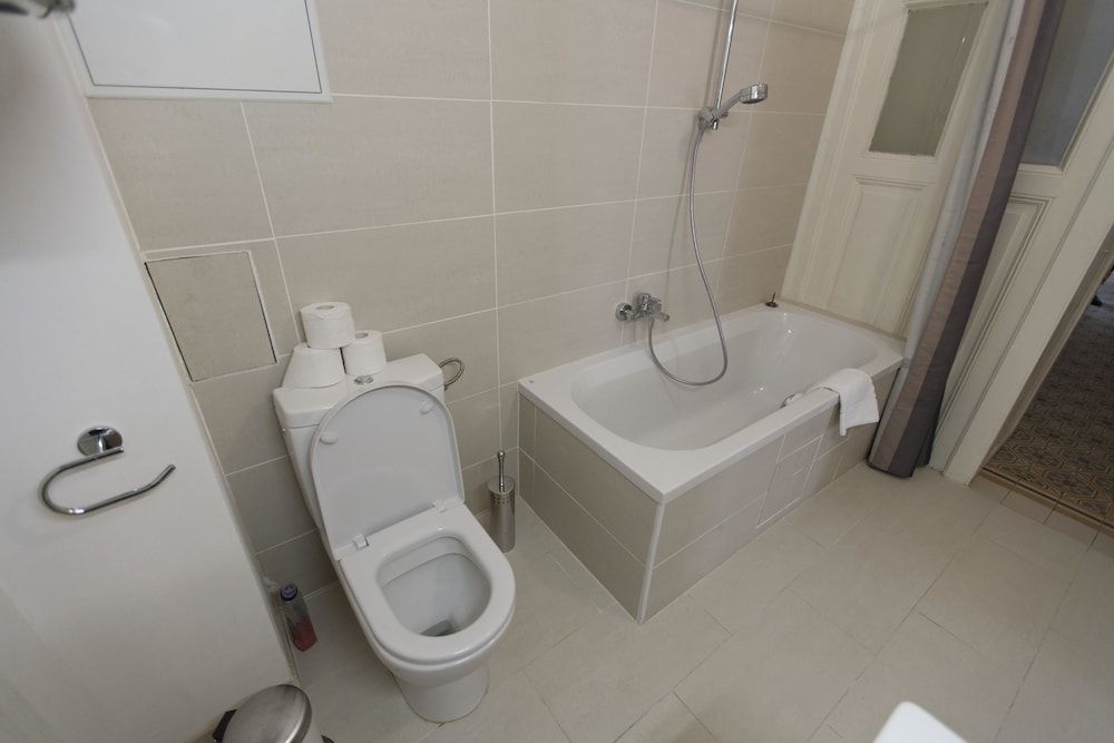 Heart of Vienna Luxury Residence Luxury Apartment, 2 Bedrooms, Kitchen (including 70 € cleaning fee) 8