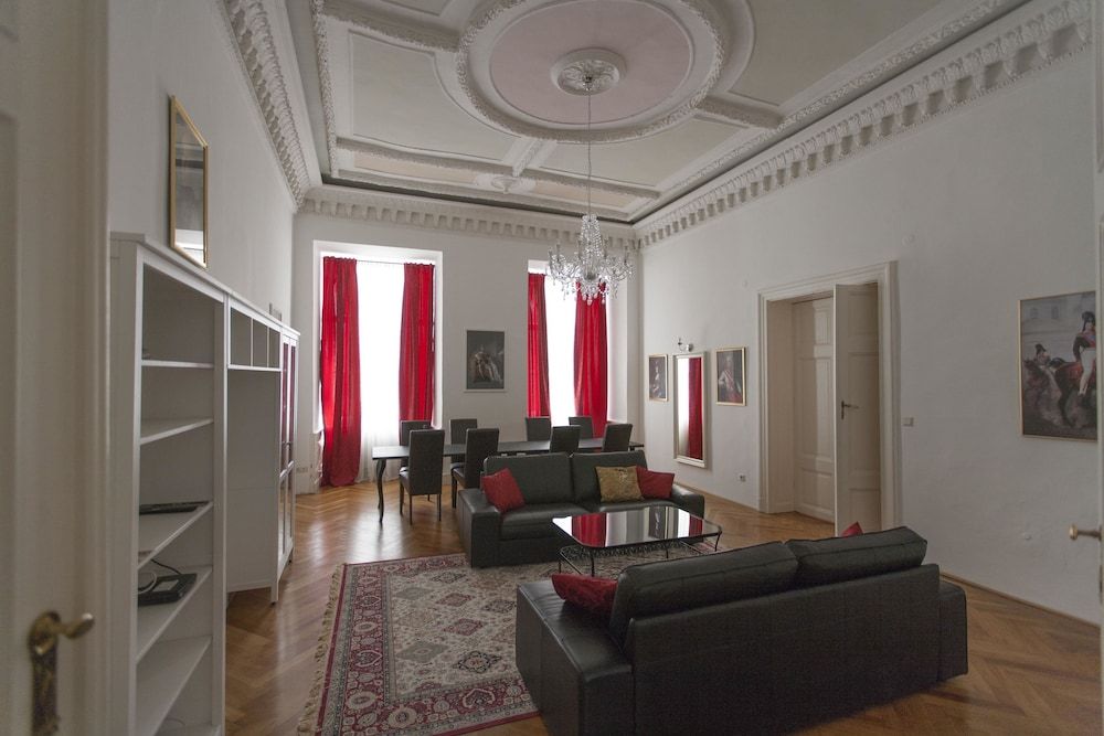Heart of Vienna Luxury Residence Luxury Apartment, 2 Bedrooms, Kitchen (including 70 € cleaning fee) 10