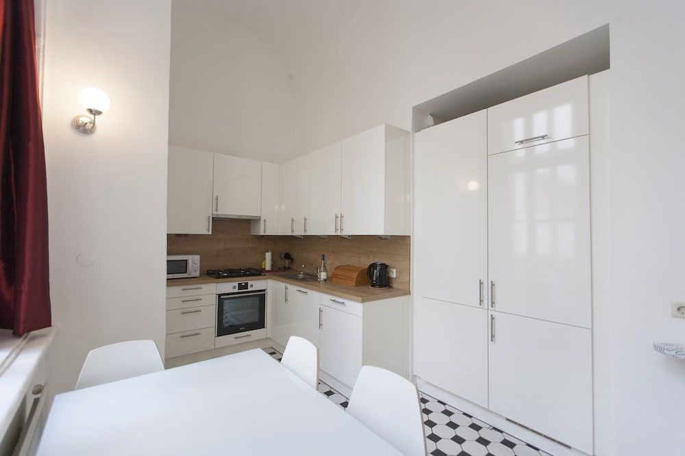 Heart of Vienna Luxury Residence Luxury Apartment, 2 Bedrooms, Kitchen (including 70 € cleaning fee) 15