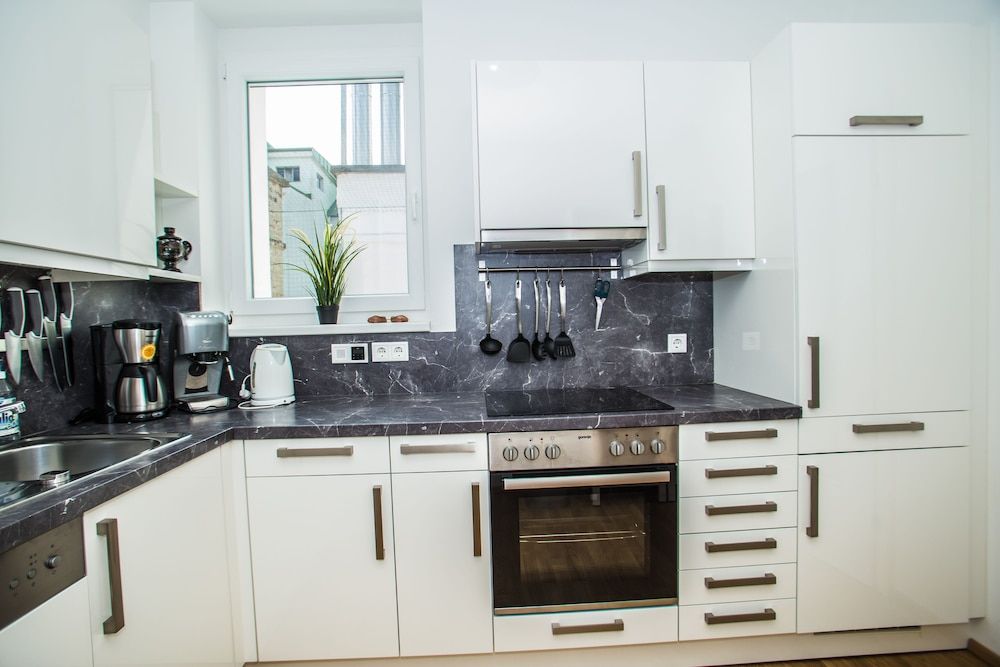 Vienna Hotspot - Wien Mitte Deluxe Apartment, 3 Bedrooms, Terrace (TOP 12) 12