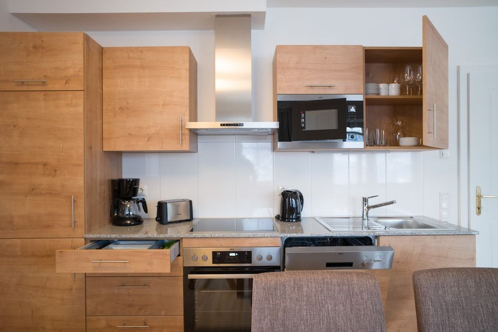 undefined Central Lake View Suites Villa Julia by we rent 8