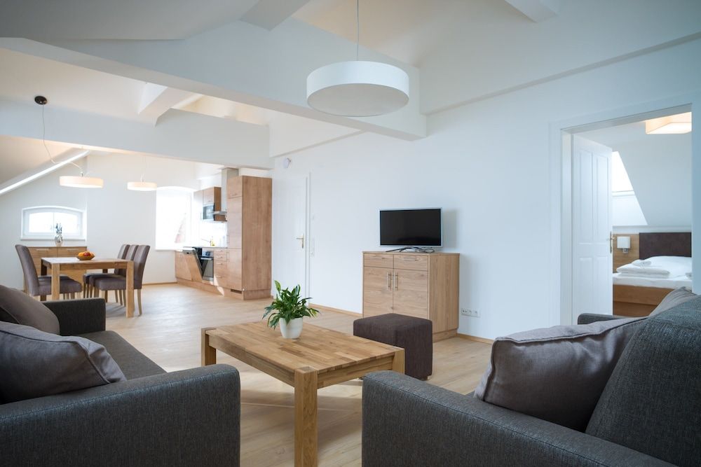 Central Lake View Suites Villa Julia by we rent Deluxe Penthouse, 2 Bedrooms 10