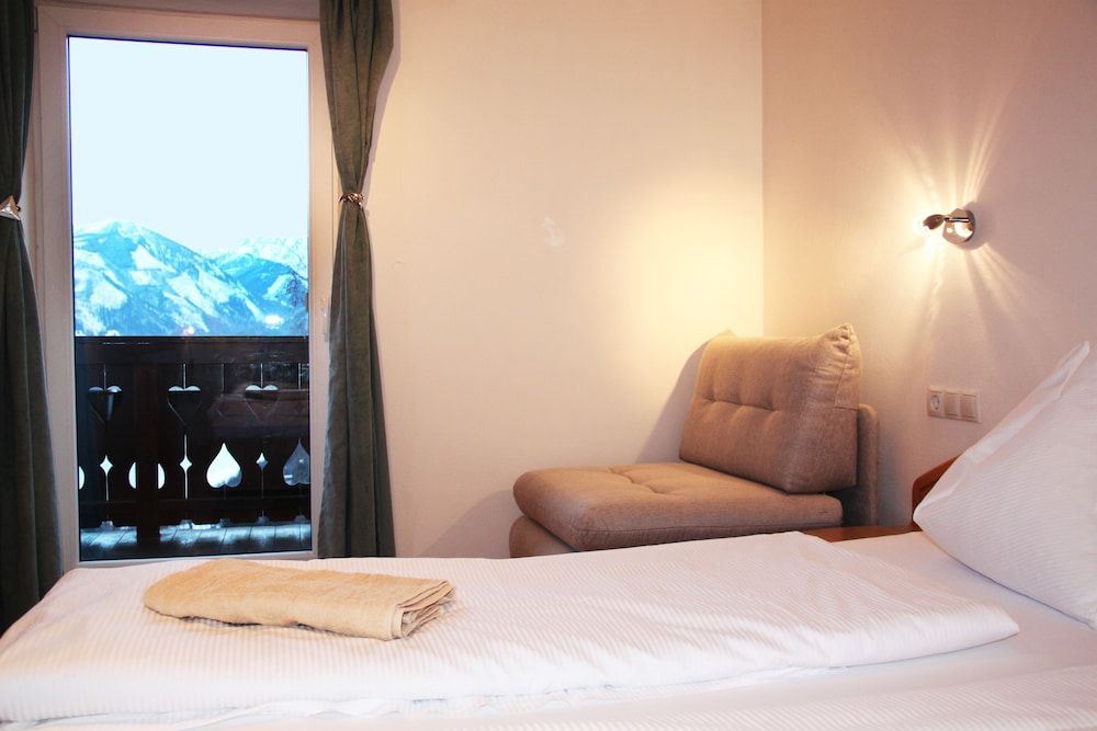 Apartments Bauernhof Birkhöfl by we rent Family Apartment, 2 Bedrooms 7