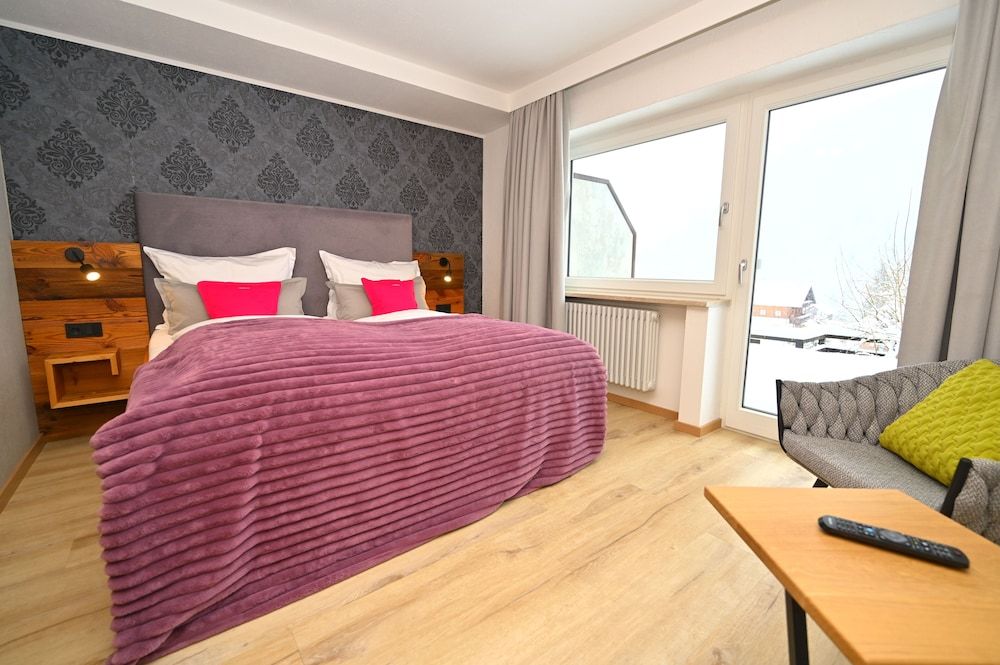 Exclusive Condo, 1 Bedroom