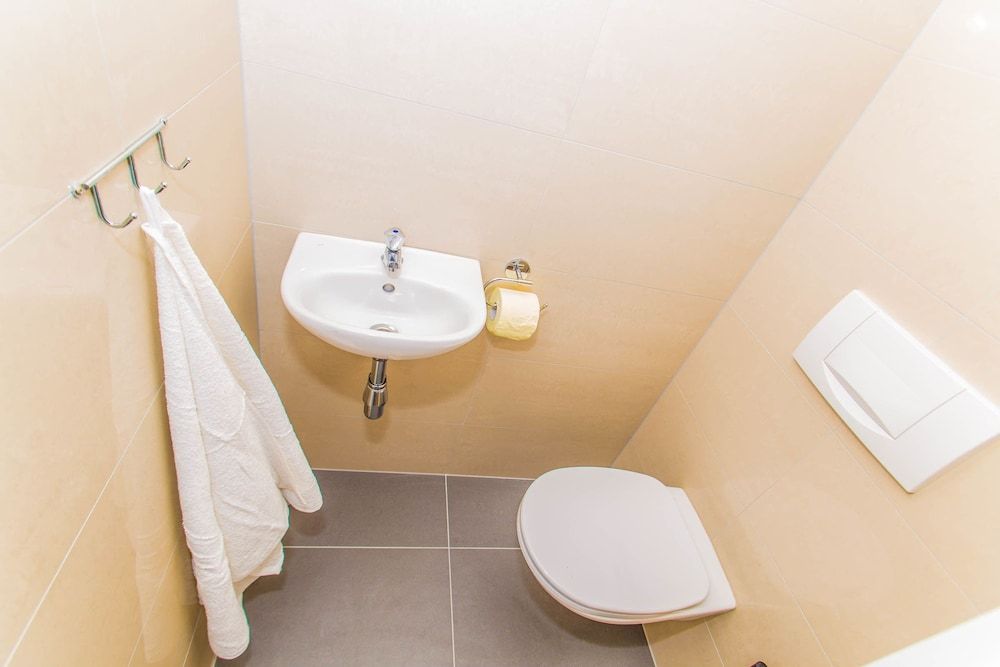 undefined Vienna Hotspot - Rathaus 7