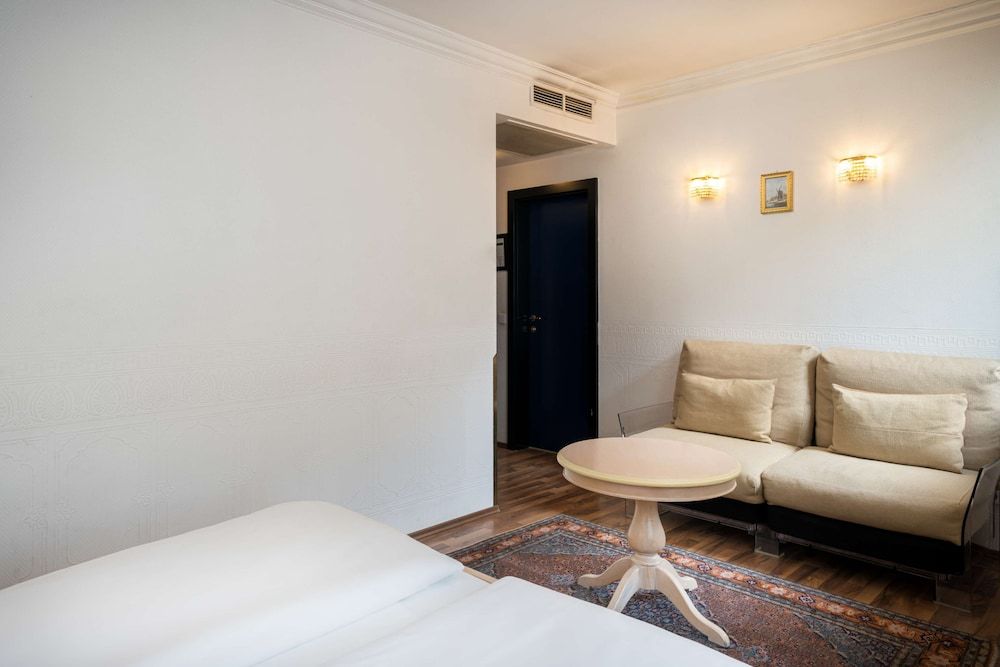 undefined Arthotel ANA Gala 3