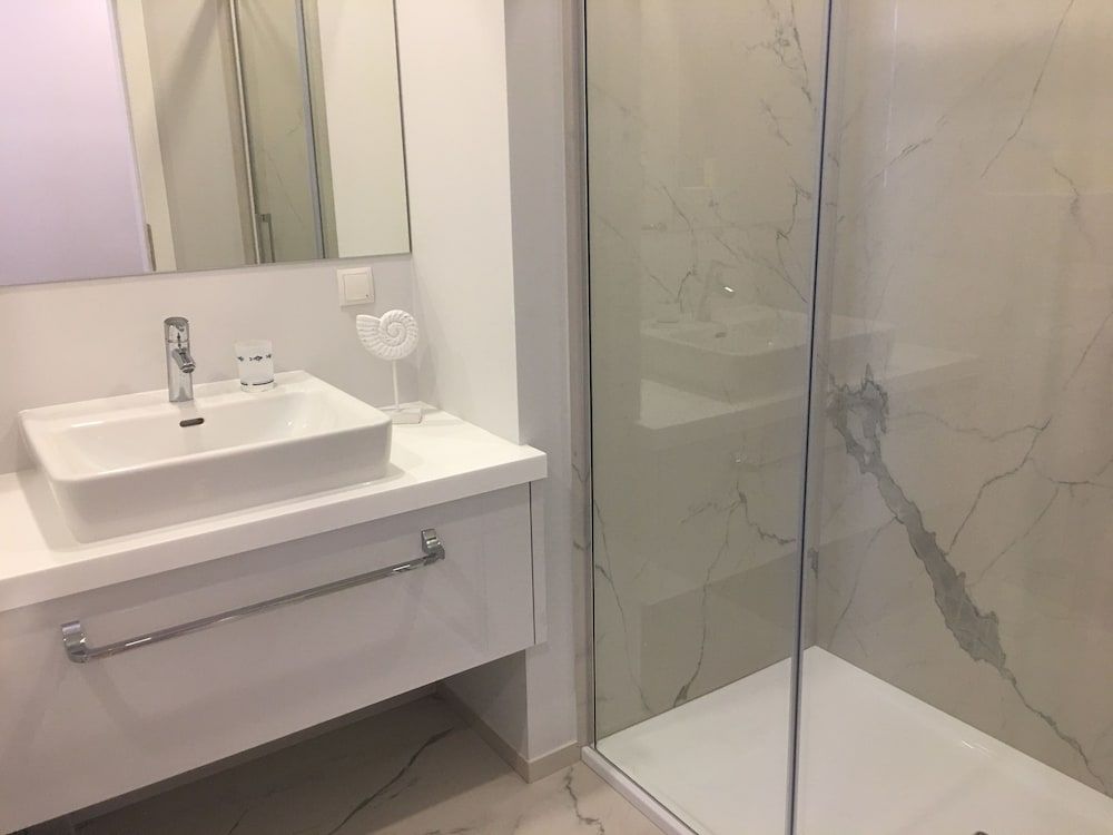 City-center Hoher Markt Standard Room, 1 King Bed, Private Bathroom 4