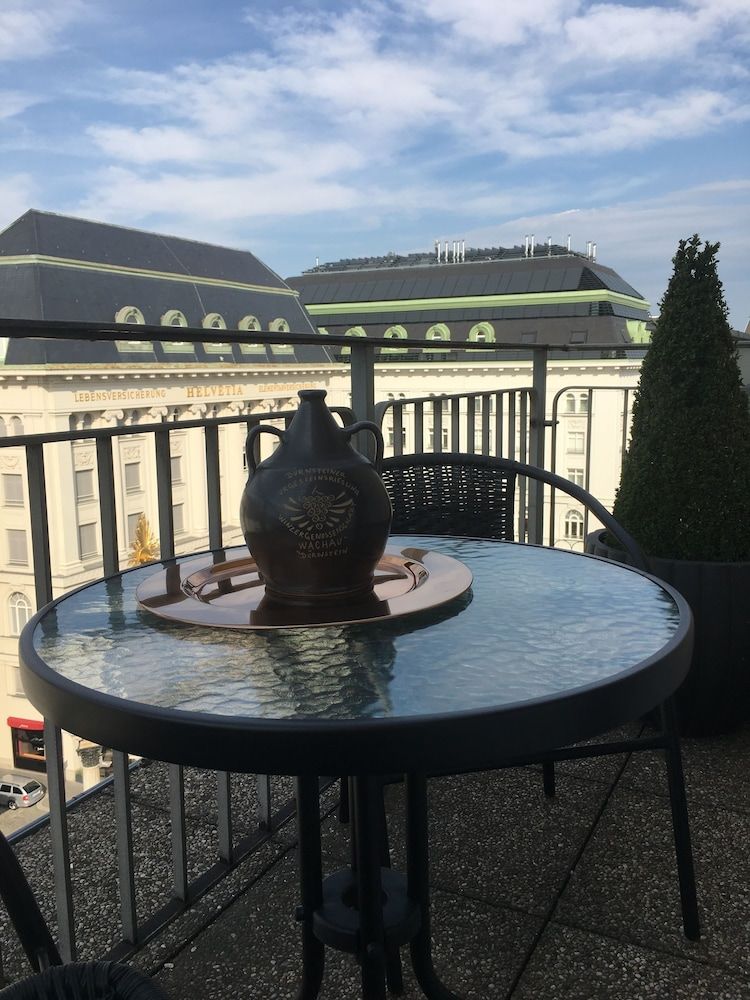 Heart of Vienna Hoher Markt Comfort Studio, Balcony, City View (including € 43 cleaning fee) 5