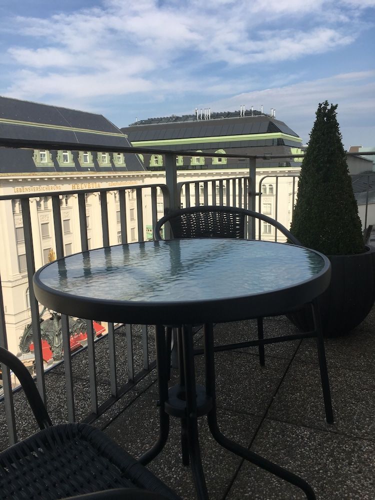 Heart of Vienna Hoher Markt Comfort Studio, Balcony, City View (including € 43 cleaning fee) 4