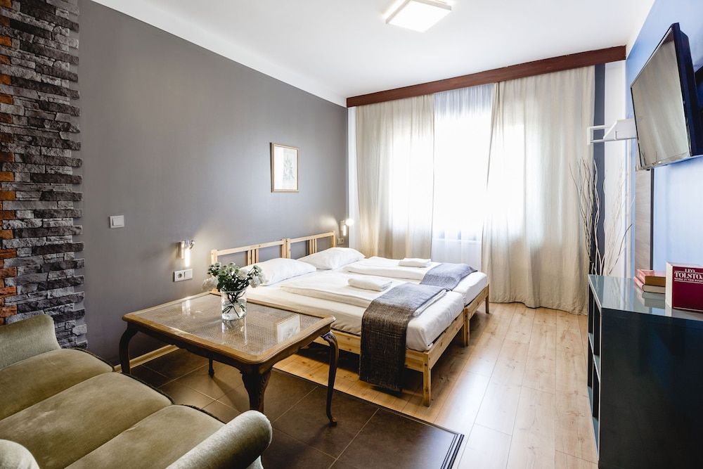 Hotel Hoffinger Junior Suite, 1 Bedroom, Non Smoking, Bathtub