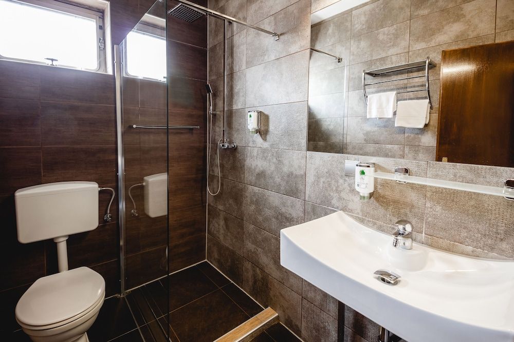 Hotel Hoffinger Junior Suite, 1 Bedroom, Non Smoking, Bathtub 5