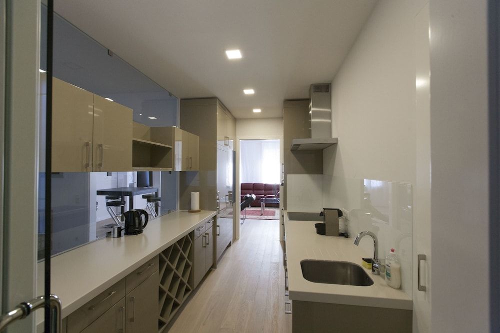City-center apartment Luxury Apartment, 2 Bedrooms, Kitchen 15