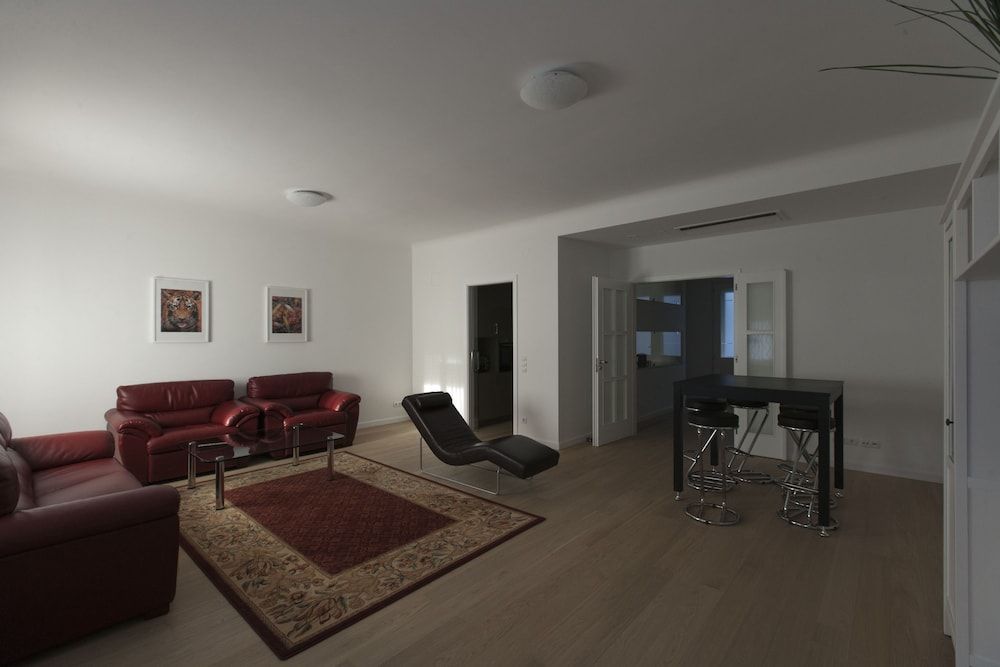 City-center apartment Luxury Apartment, 2 Bedrooms, Kitchen 16