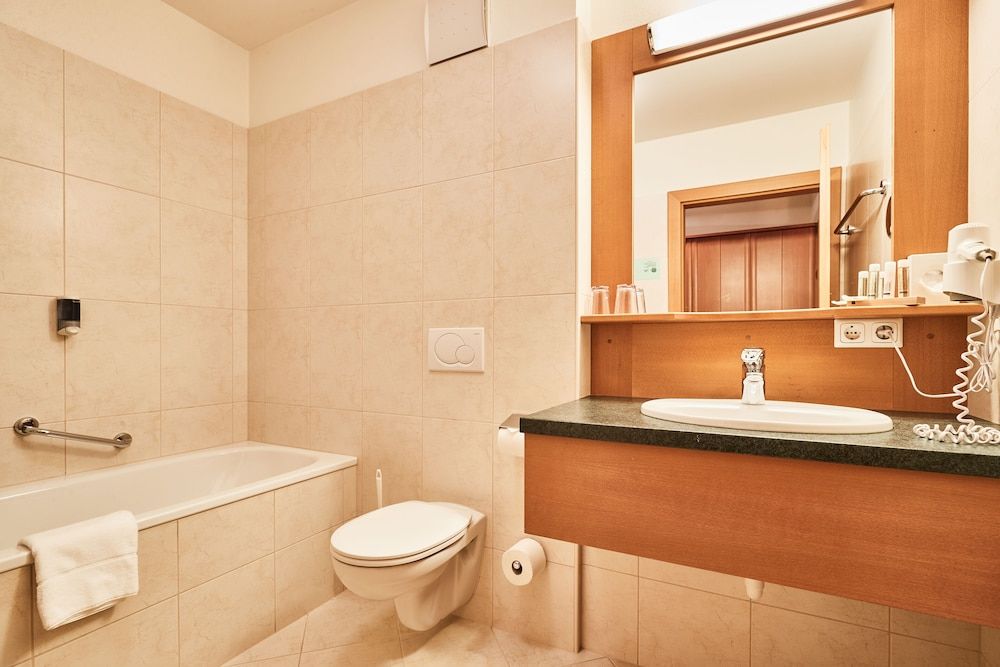 Superior Double Room, 1 Bedroom, Balcony, Valley View