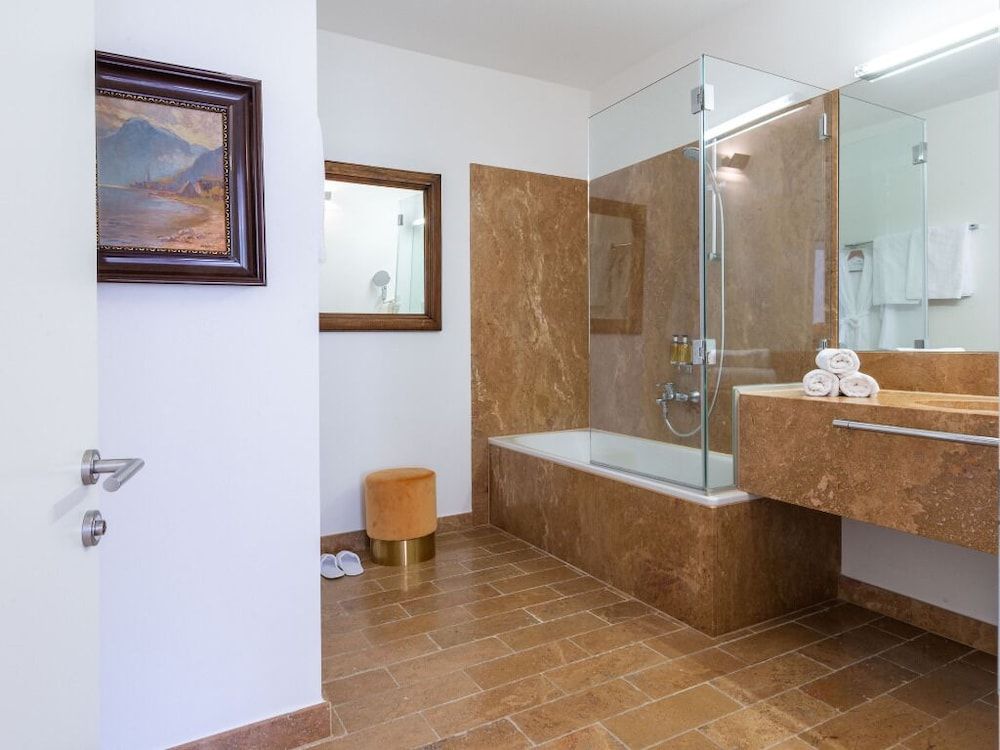 Hotel Forstinger - Boutiquehotel Schärding Junior Suite, 1 King Bed, Non Smoking, Balcony 7