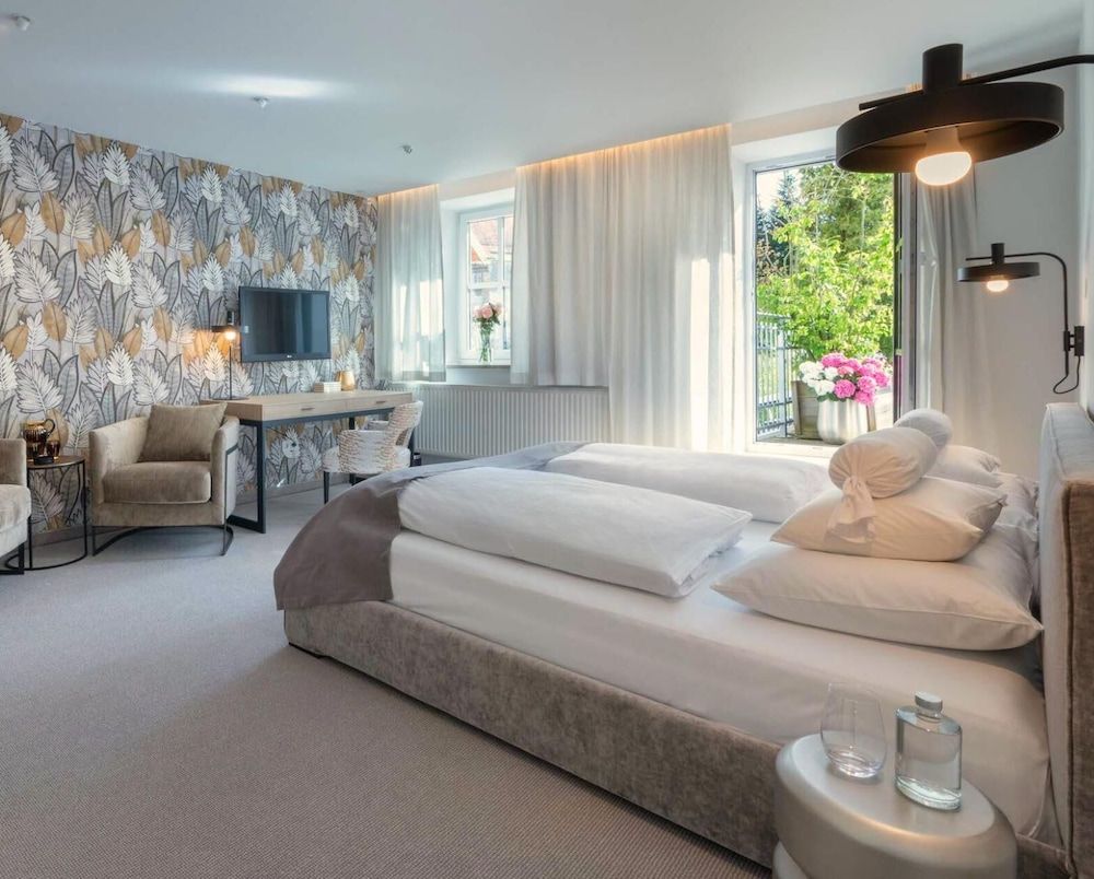 Hotel Forstinger - Boutiquehotel Schärding Junior Suite, 1 King Bed, Non Smoking, Balcony 5