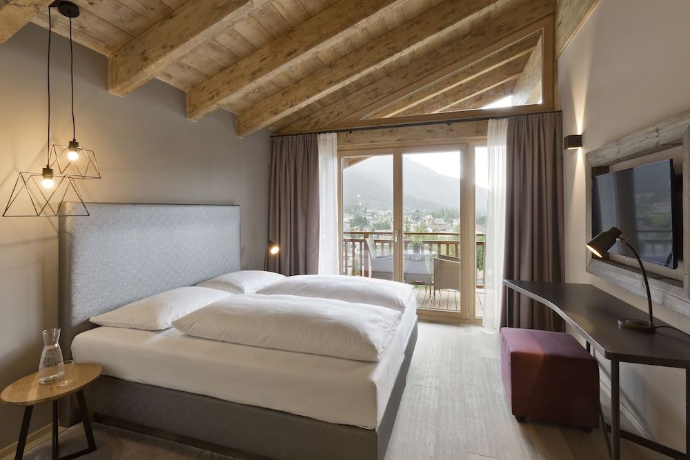 Suite, 1 Bedroom, Mountain View, Mountainside
