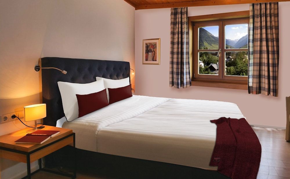 Standard Room, 1 Bedroom, Mountain View, Garden Area