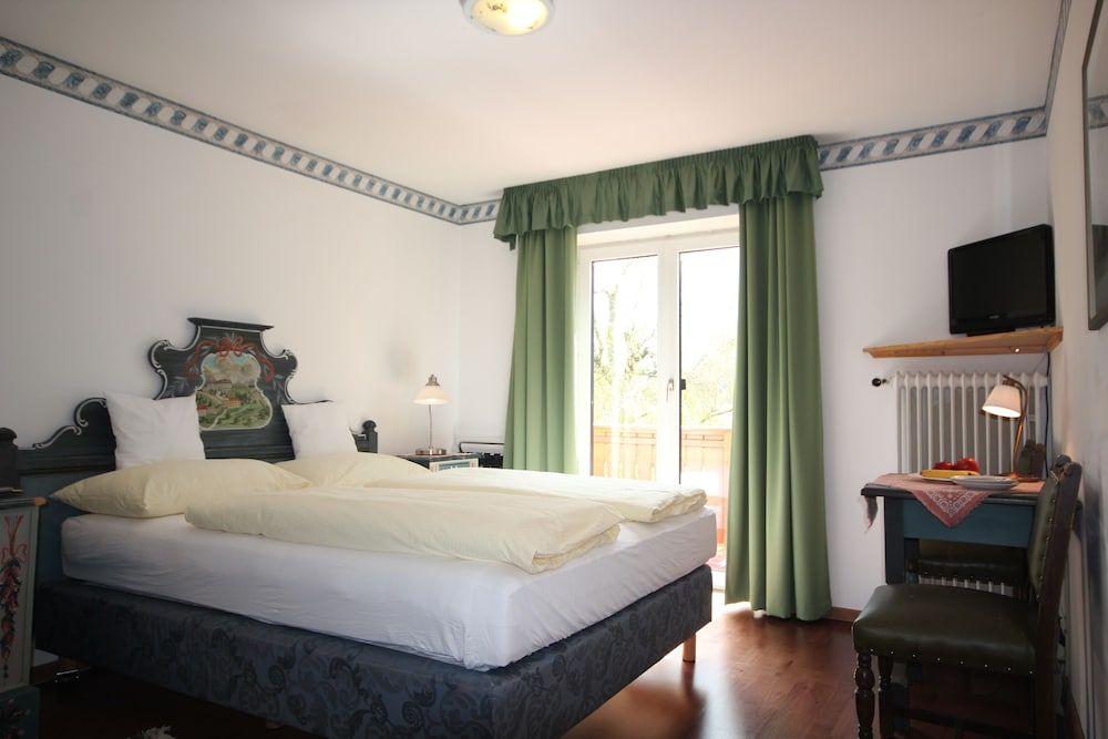Hotel Sonnenhof - bed & breakfast & appartements Standard Double Room 2