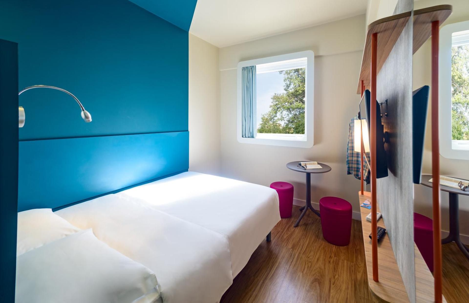 Standard Apartment with One Double Bed