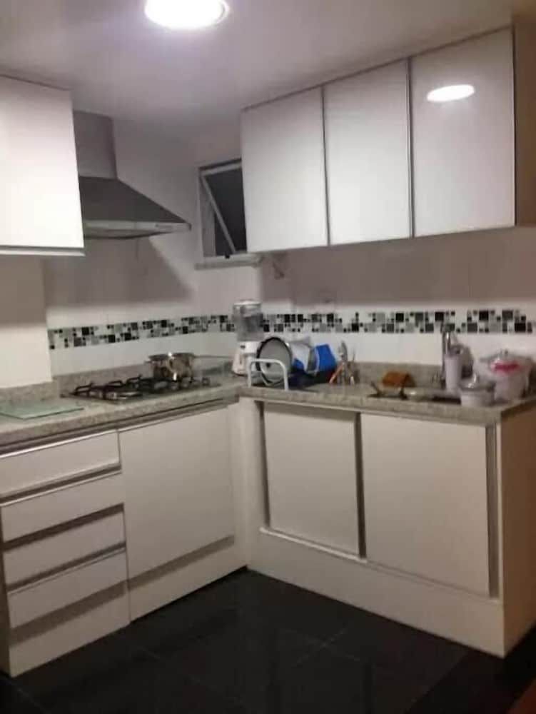 undefined Etours - Aconchegante Conjugado em Copacabana 4