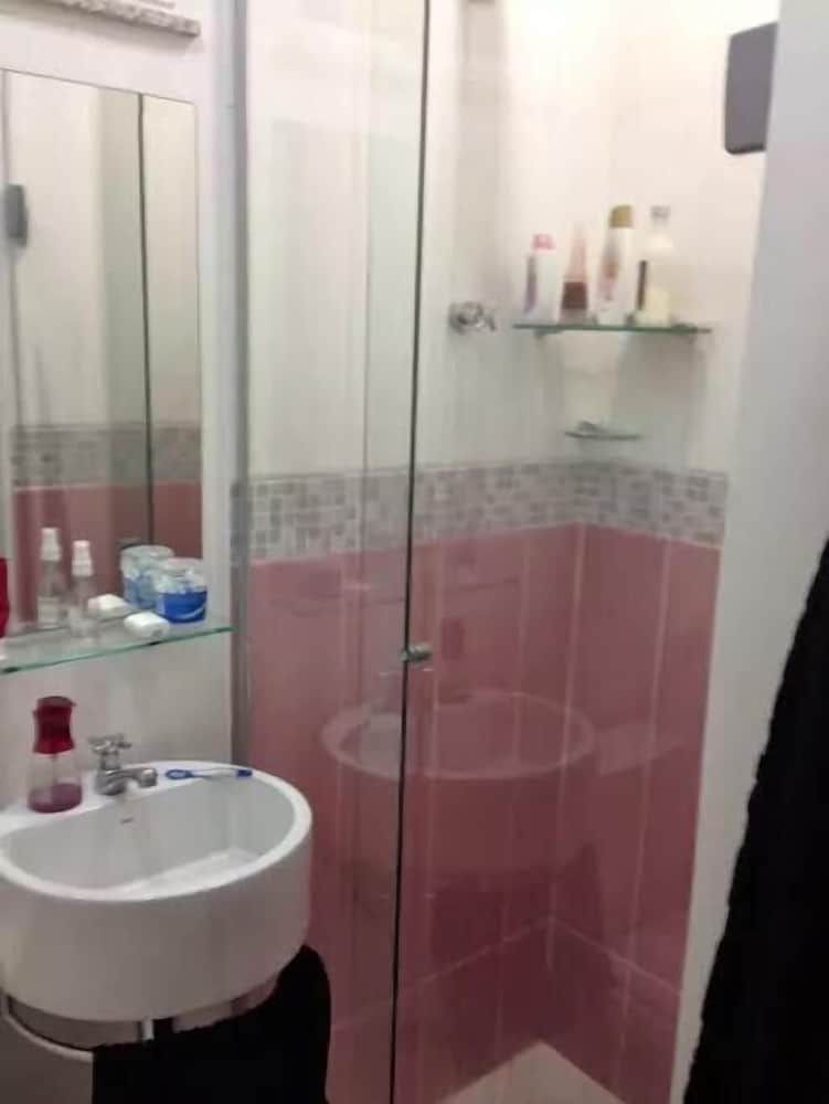 undefined Etours - Aconchegante Conjugado em Copacabana 8