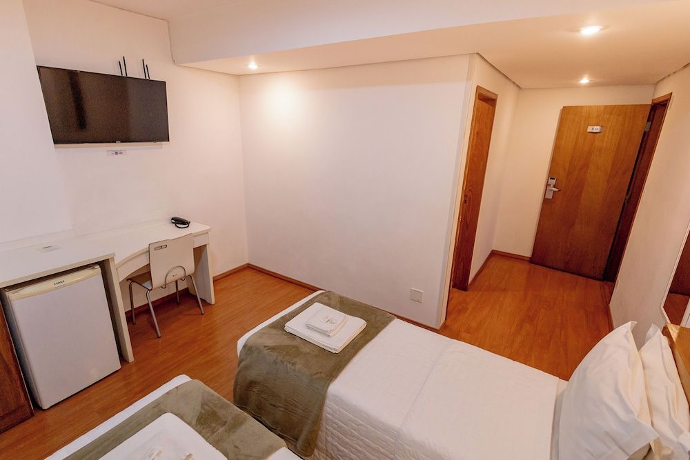 Hotel San Gabriel Standard Twin Room, 2 Twin Beds 8