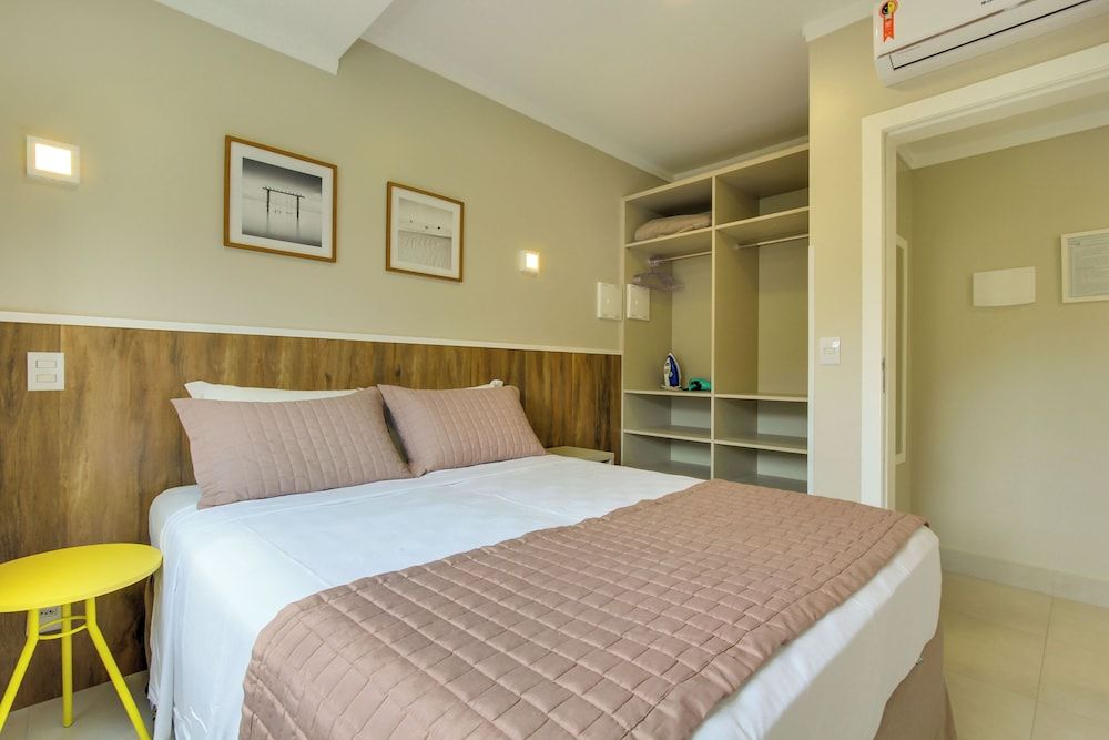 Superior Apartment 202