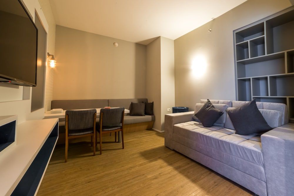 Superior Apartment, 1 King Bed, Kitchen