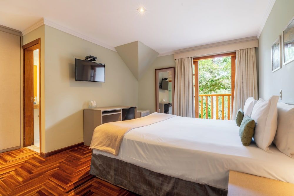 Deluxe Room, Balcony (Superior)