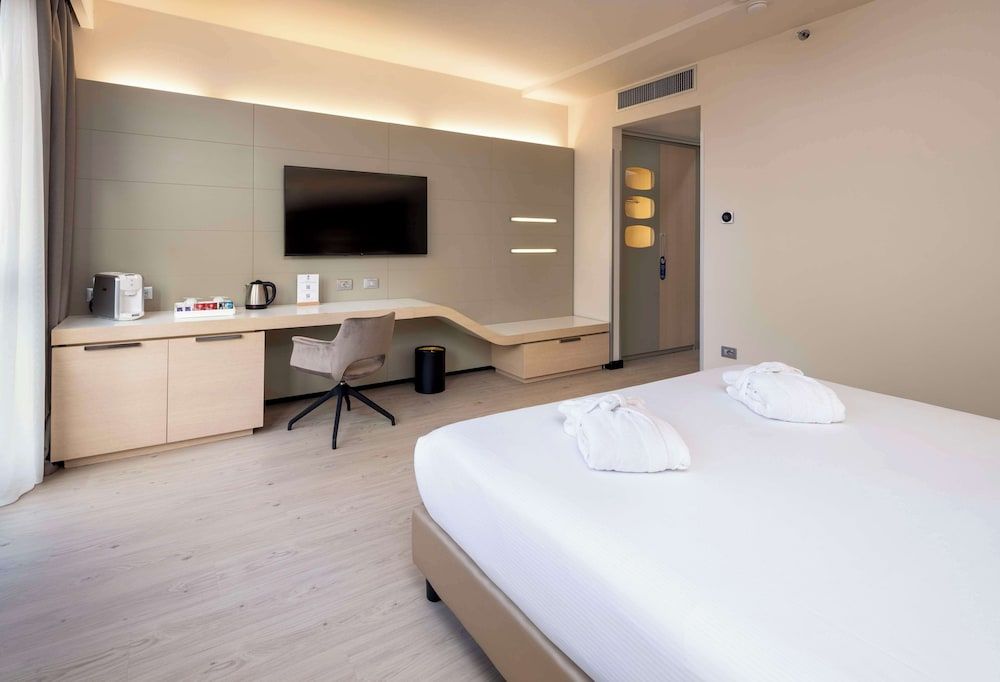 undefined Best Western Plus Tower Hotel Bologna 9