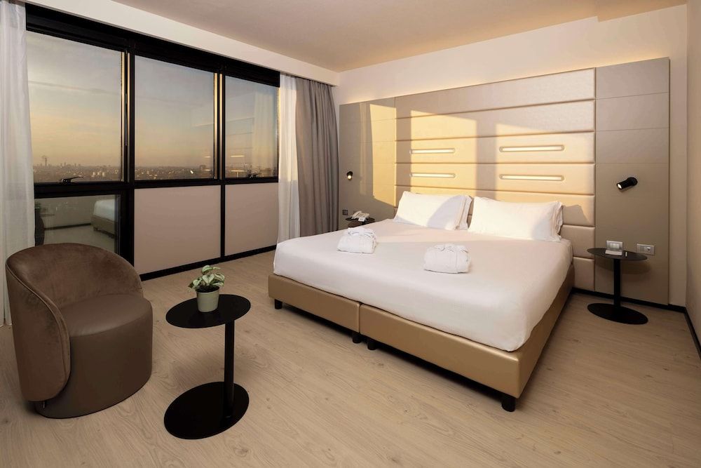 undefined Best Western Plus Tower Hotel Bologna 4