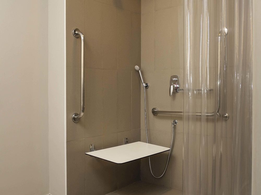 Standard Room, 1 Double Bed, Accessible (Adapted)