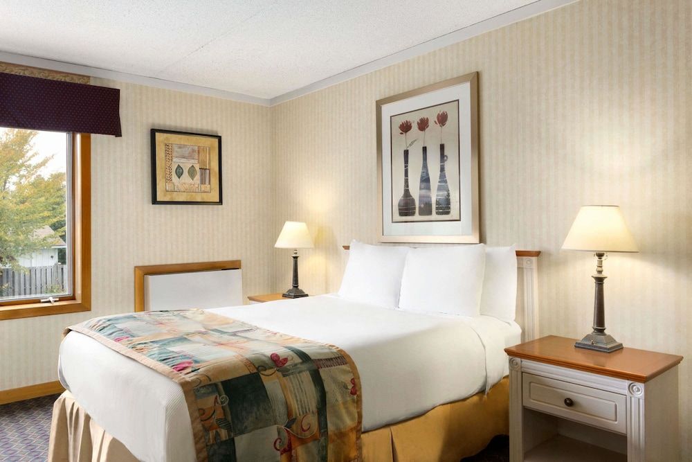 Room, 1 Queen Bed, Non Smoking
