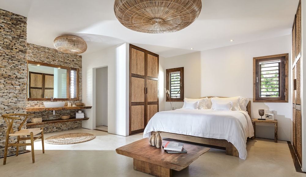 Suite Luxo com Varanda