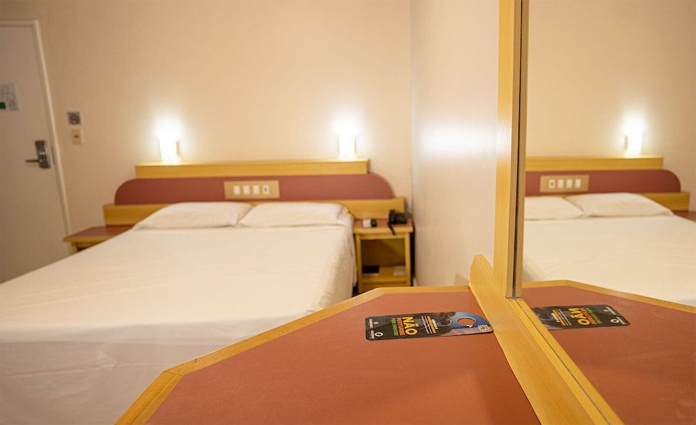 Hamburgo Palace Hotel Standard Room 4